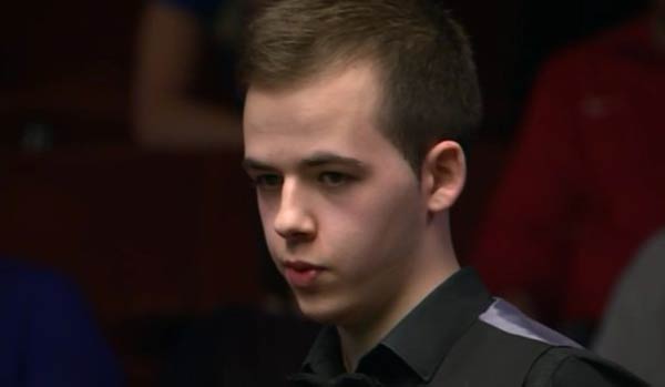 泰山两个新 泰山两个新