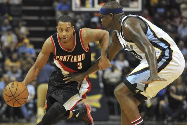 球场上备受 球场上备受